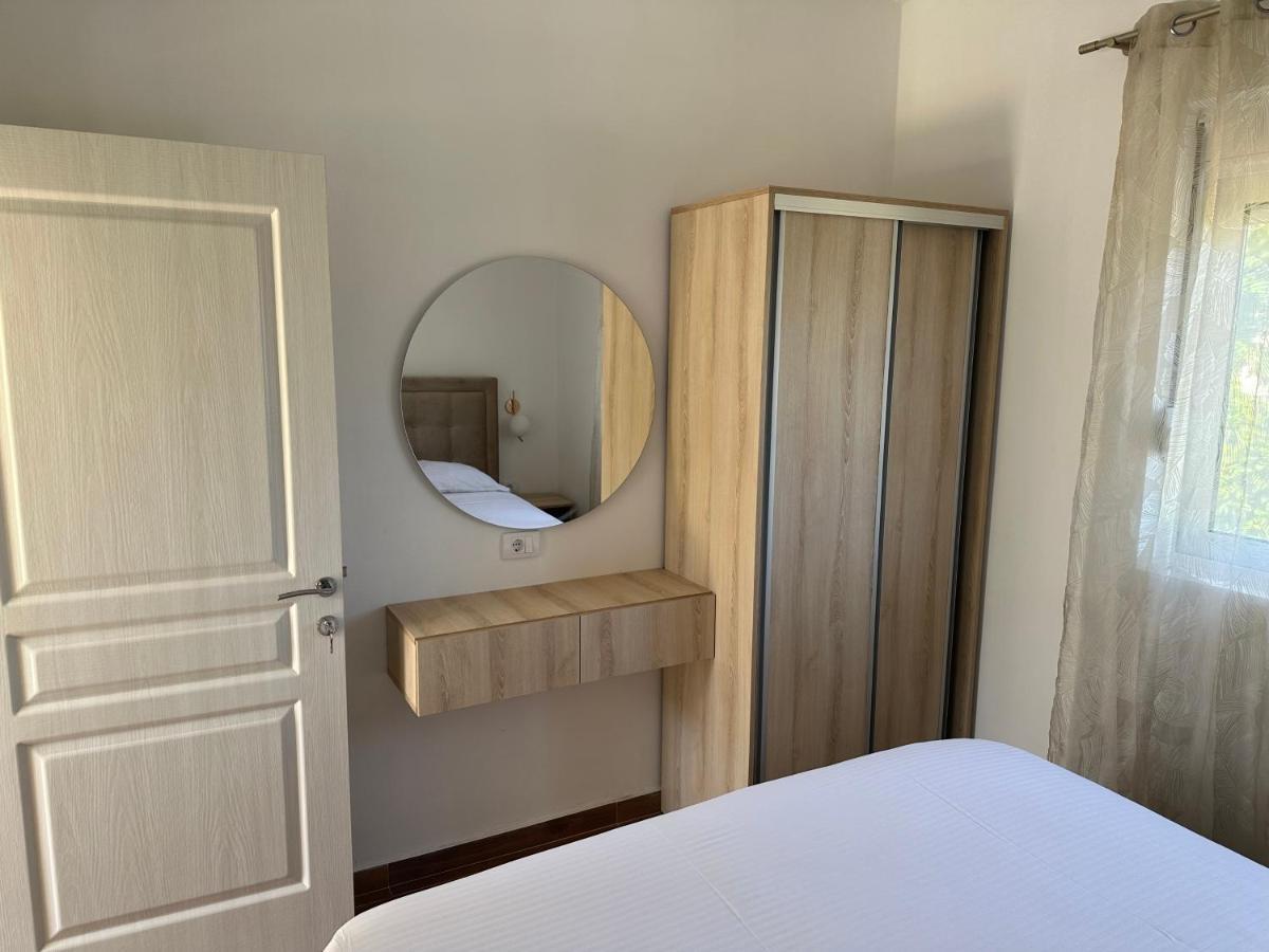 Niki Apartments 울친 외부 사진