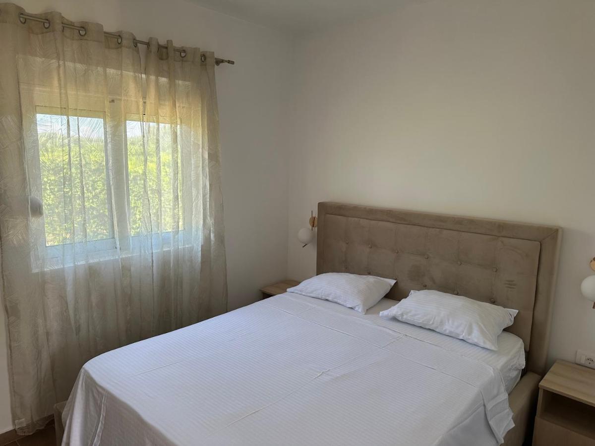 Niki Apartments 울친 외부 사진
